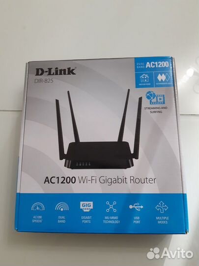 Роутер D-Link DIR-825