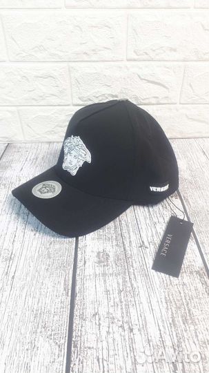 Бейсболка Versace