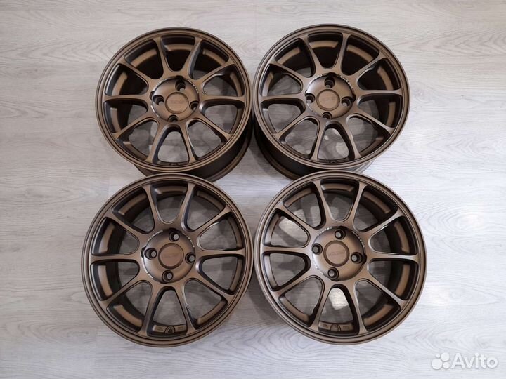 Диски Rays Volk Racing ZE40 R15/4x100/6,5j
