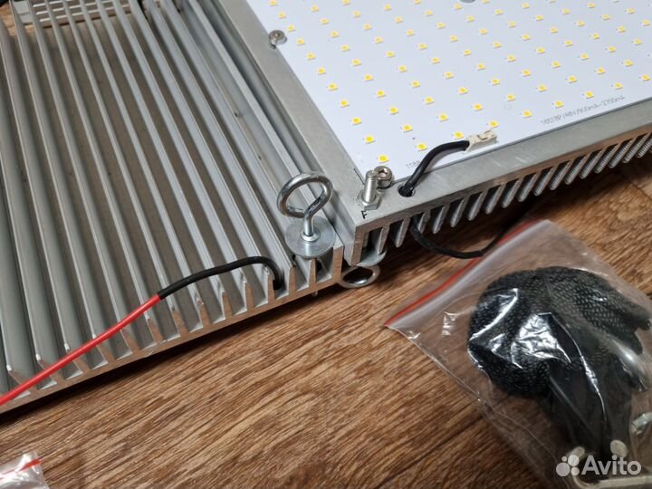 Светильник Quantum board 240Вт, для оранжереи