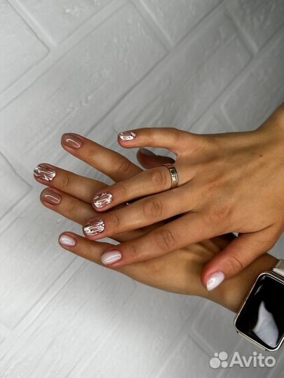 Мастер маникюра и педикюра