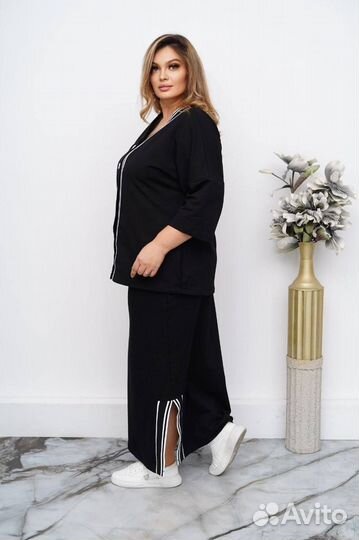 Костюм двойка с юбкой 54,56,58