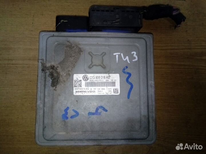 Эбу 03G906018CD Фольксваген Пассат 2.0 дизель