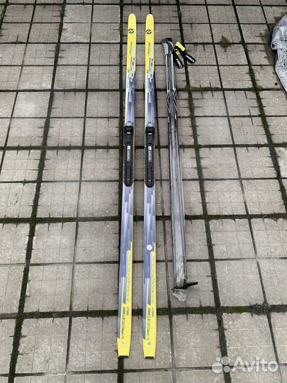 Беговые лыжи