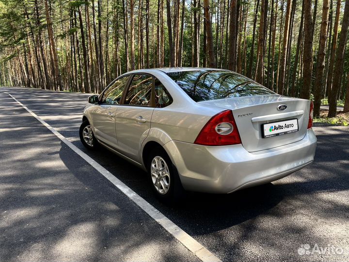 Ford Focus 1.8 МТ, 2010, 129 000 км