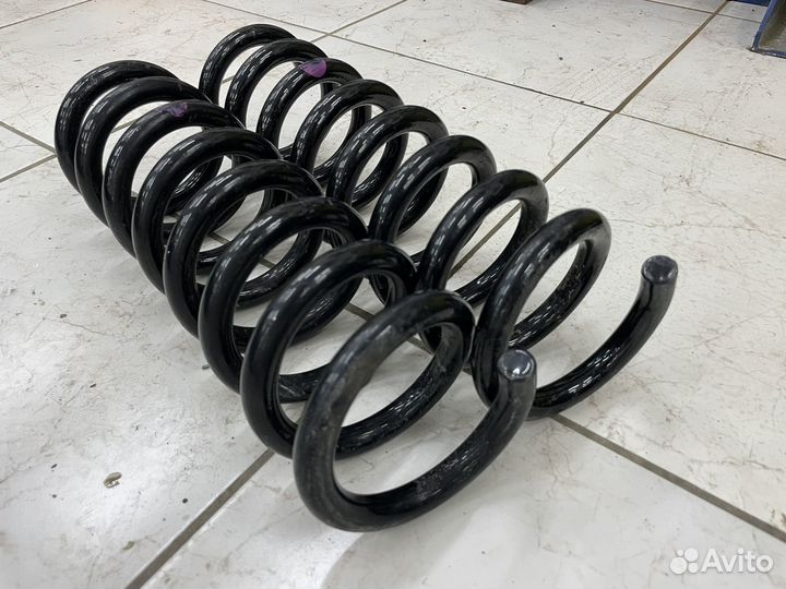 Задние пружины Mercedes Benz W204