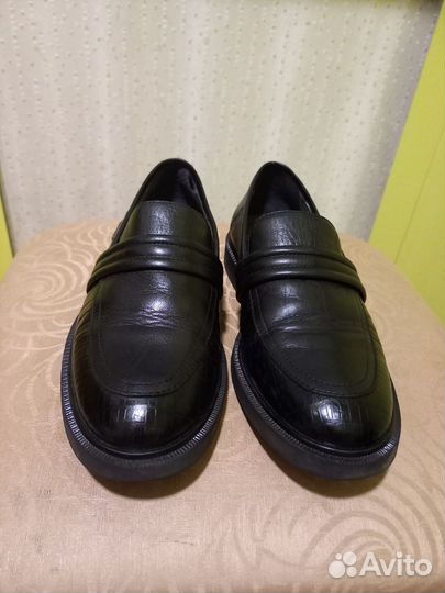 Школьные туфли нат. кожа 33 р