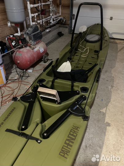 Каяк Freedom hawk pathfinder 14