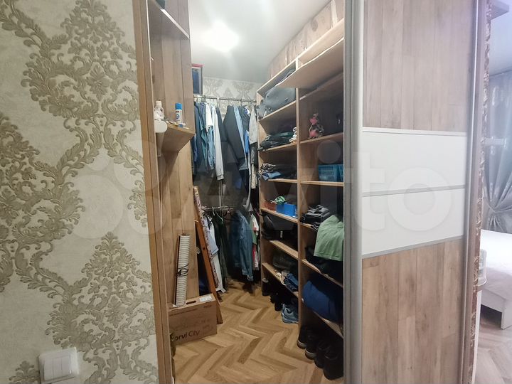 3-к. квартира, 92 м², 5/5 эт.