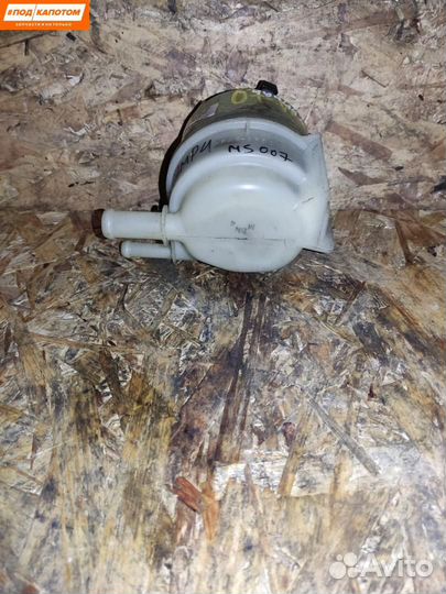 Бачок гидроусилителя Toyota Camry XV40