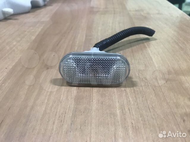 Повторитель переднего крыла Nissan Qashqai J10