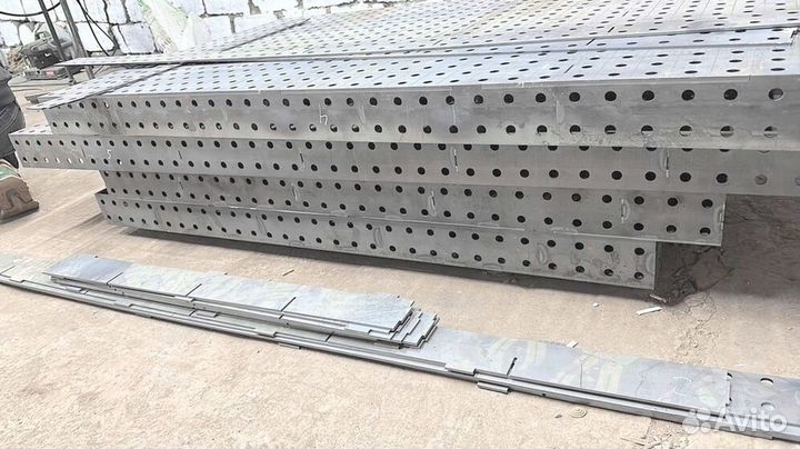 Сварочный стол сварщика 3D, Оснастка