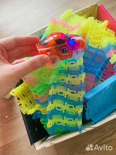 Гибкий трек 2 набора дороги и 2 машинки