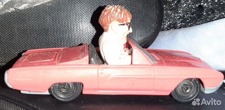 Модель автомобиля,Ford T Bird Thunderbird 1/43