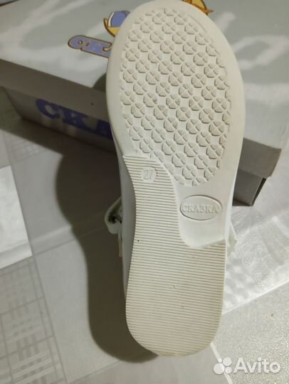 Туфли для девочки 27 размер