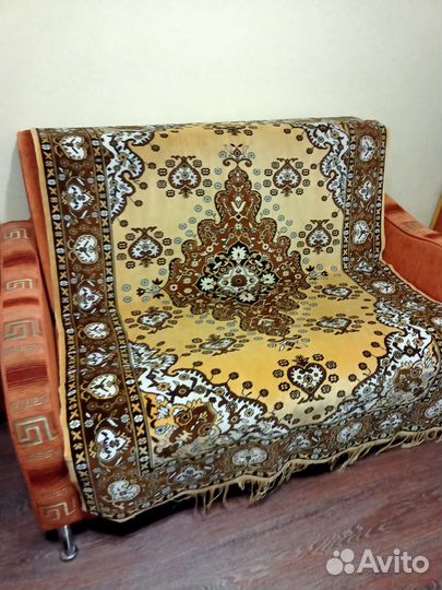 Диван, раскладывающийся