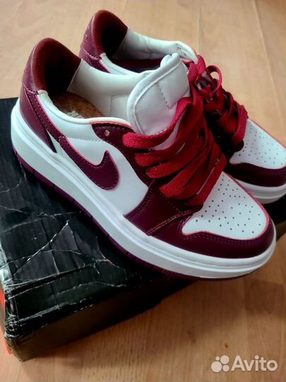 Кроссовки nike air