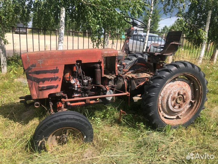Трактор Владимирец на запчасти