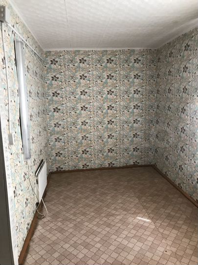 Дом 27 м² на участке 14 сот.