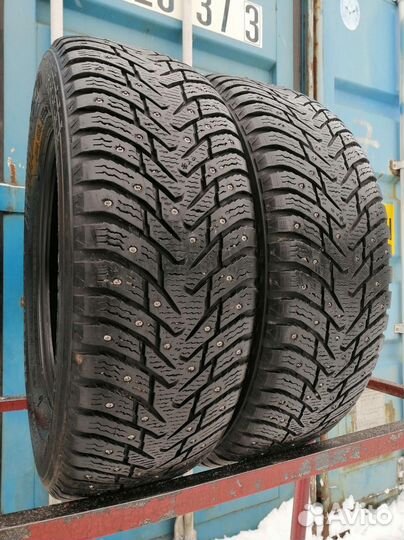 Nokian Tyres Hakkapeliitta 8 SUV 235/65 R17 108T