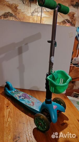 Самокат для самых маленьких