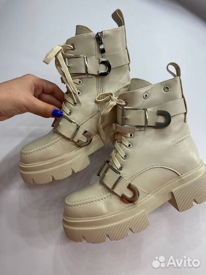 Ботинки осенние