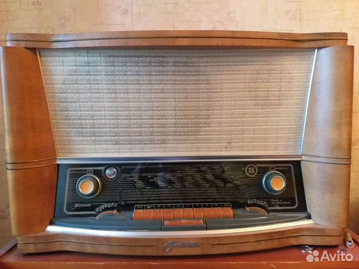 Ламповый радиоприемник