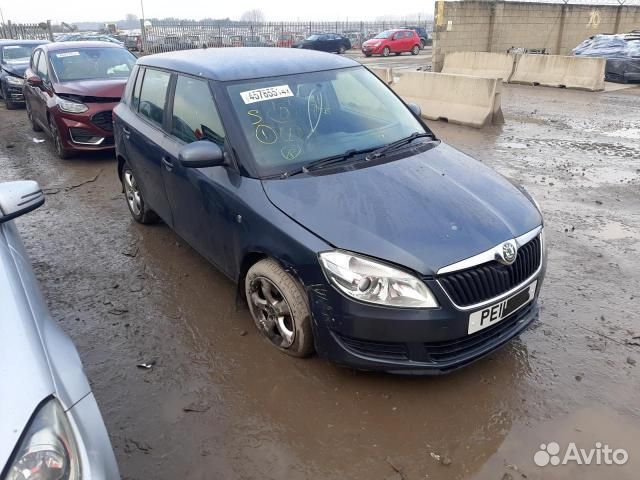 Бампер задний skoda fabia 2 2011