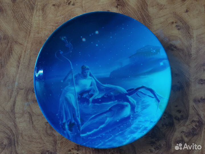 Тарелочки Зодиак:Весы и Рак. Цена за штуку 1т