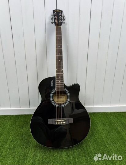 Акустическая гитара новая