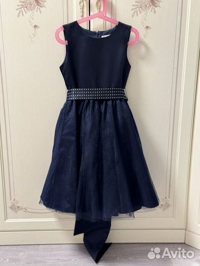 Нарядное платье для девочки 128 см