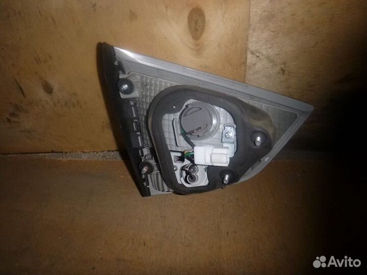 Фонарь задний внутренний правый hyundai IX35 2010