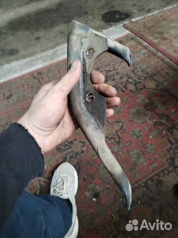 Кронштейн рулевого редуктора ваз 2101-07