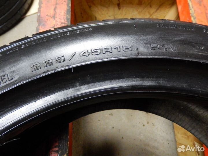 Goodyear EfficientGrip 225/45 R18