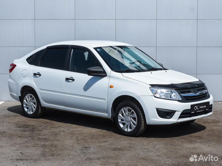 LADA Granta 1.6 МТ, 2017, 196 059 км