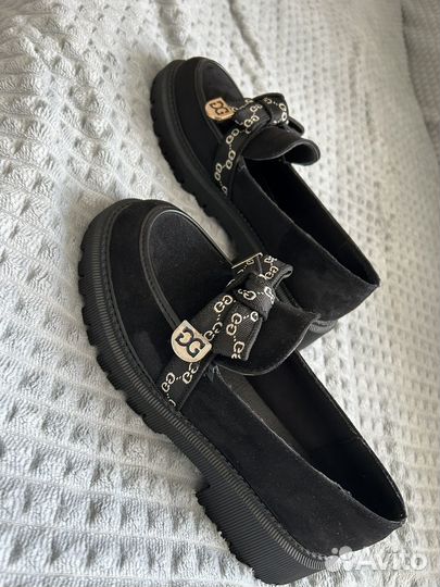 Лоферы женские