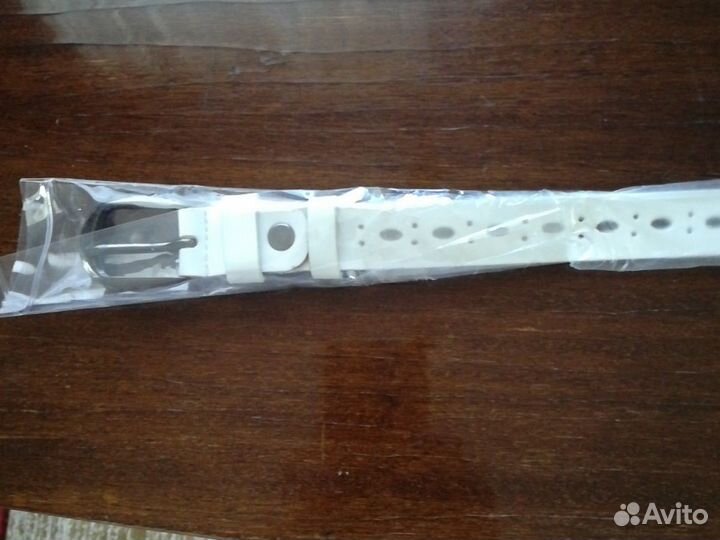 Кожаный женский ремень новый