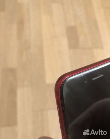 iPhone 8, 64 ГБ