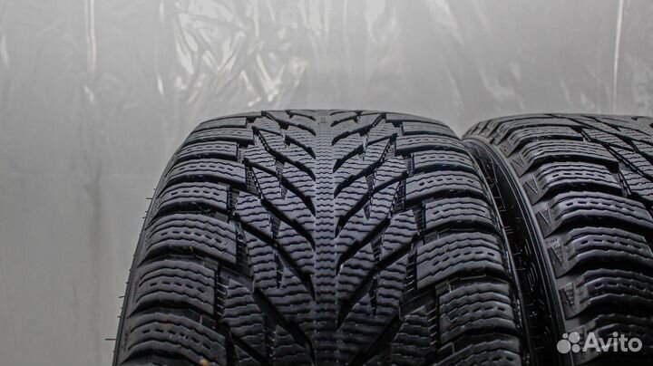 Nokian Tyres Hakkapeliitta R3 235/40 R19 96T