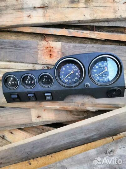 Приборная панель ваз 2106