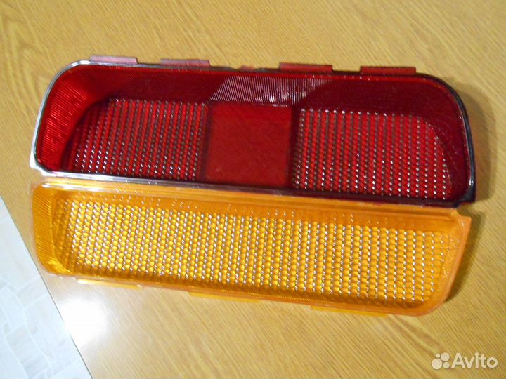 Рассеиватель задн фонаря Москвич иж1500 комби СССР