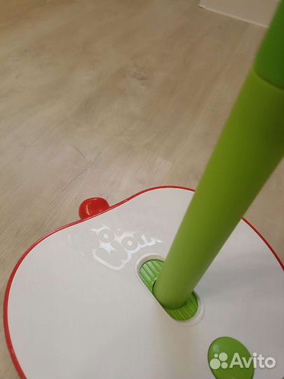 Танцующий червячок игра