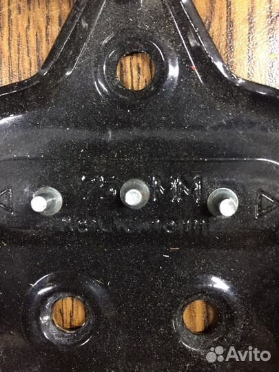 Крепления для лыж