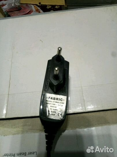 Зарядное устройство, блок питания, адаптер