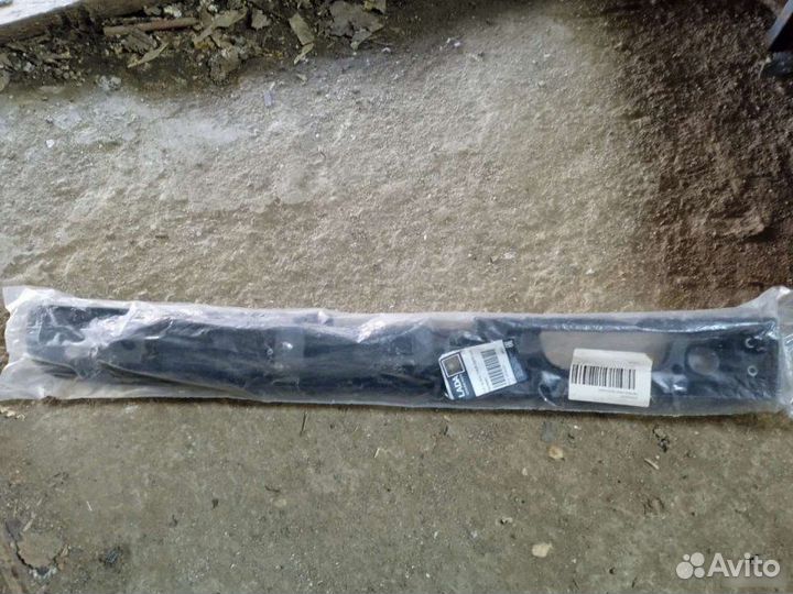 Накладка двери багажника левая Лада Ларгус