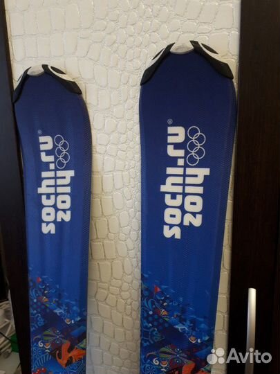 Лыжи горные и ботинки 