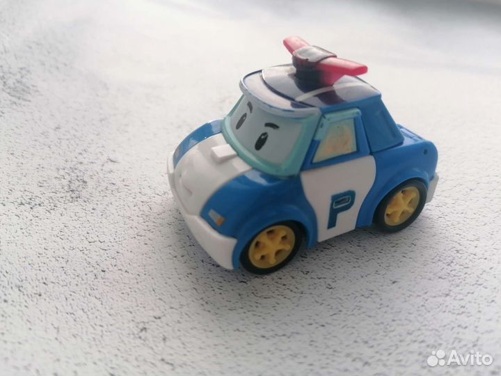 Машинка поли робокар