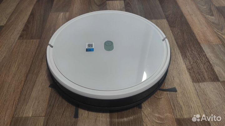 Робот пылесос