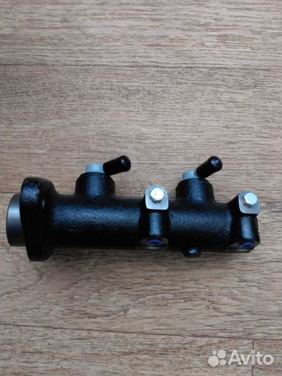 Главный тормозной цилиндр хундай HD 72/78