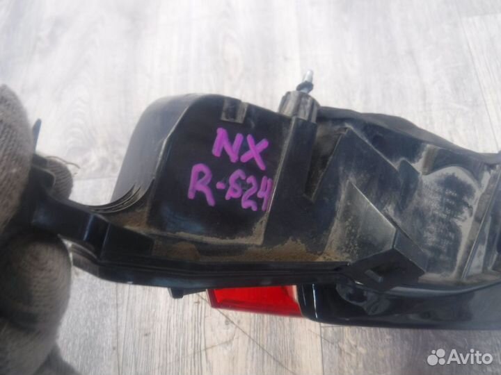 Фонарь правый внутренний №24 lexus NX 2016